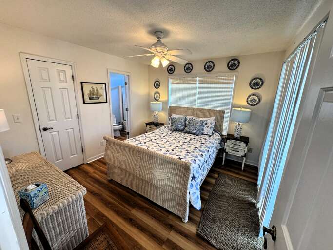 Bedroom 1-1 - Downstairs Canal Side