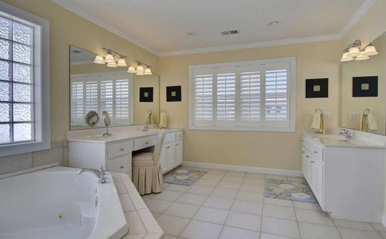 Bedroom 1 - Private Bath