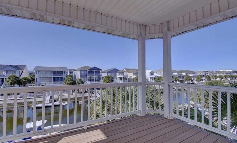 Bedroom 1 - Deck