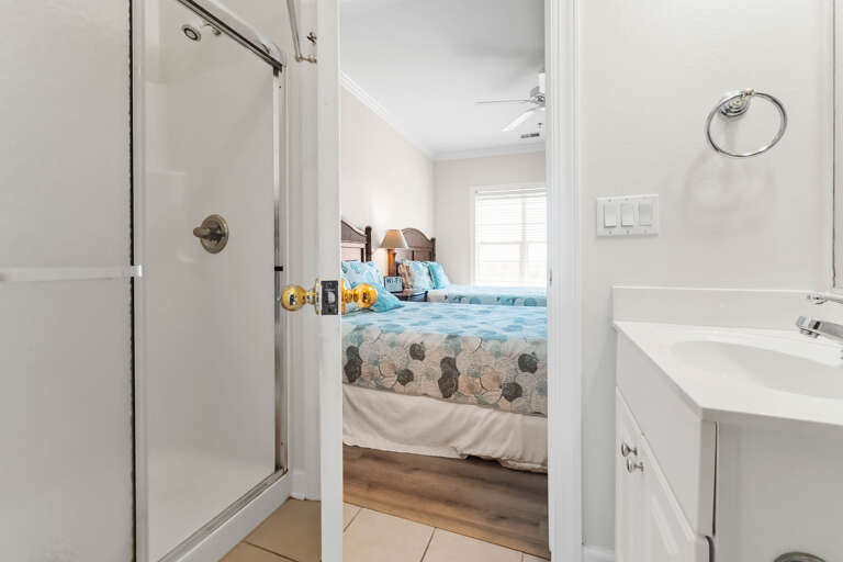 Bathroom 2-3