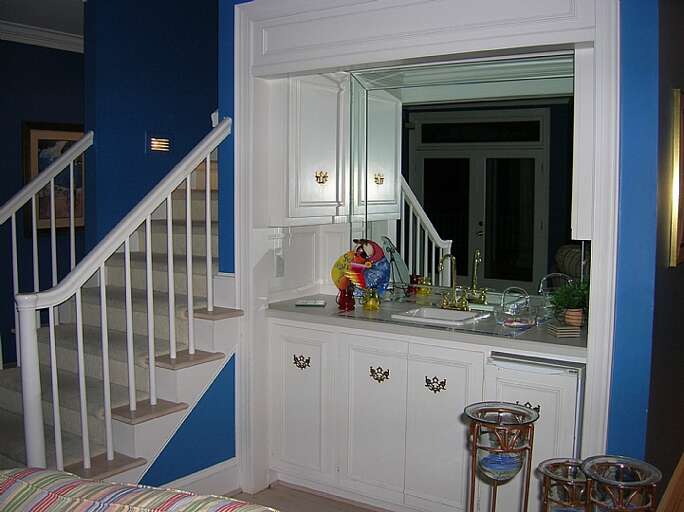Wet Bar