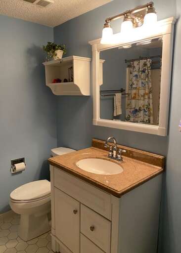 Bathroom 2 Bathroom 2