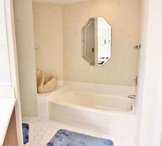 Master Bathroom  Master Bathroom