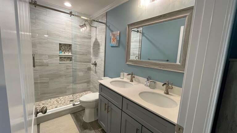 Bedroom 3 Private Bath