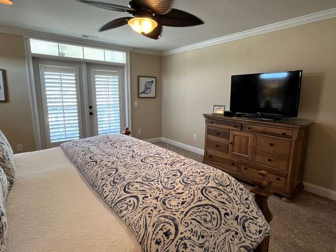 bedroom 5 upstairs canal side