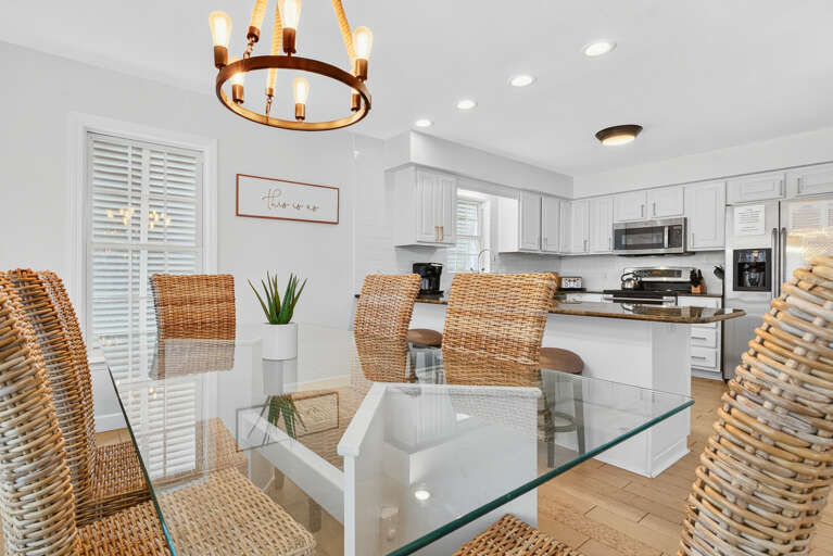 Dining Area 2 Dining Area 2