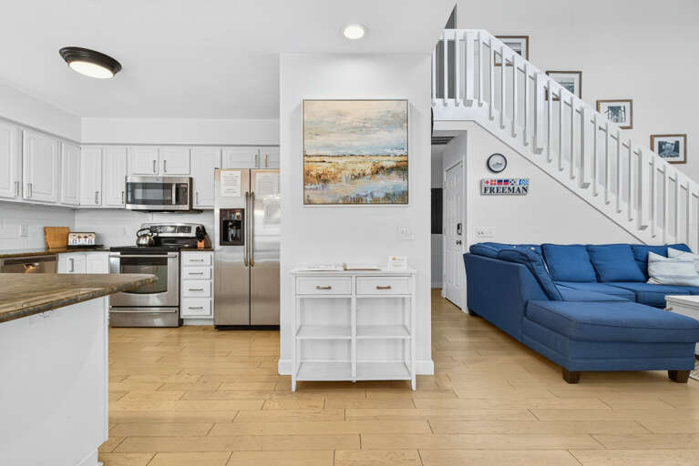 Dining to Kitchen Living Area Dining to Kitchen Living Area