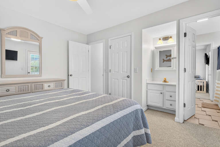 Bedroom 3-3