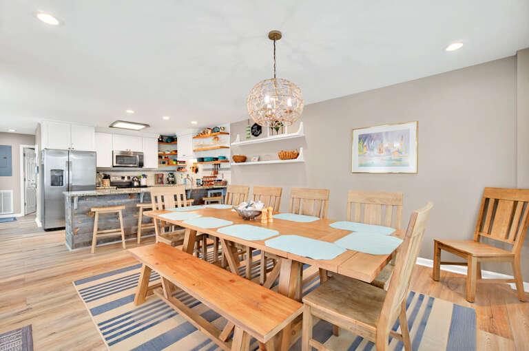 Dining Area to Kitchen 1
