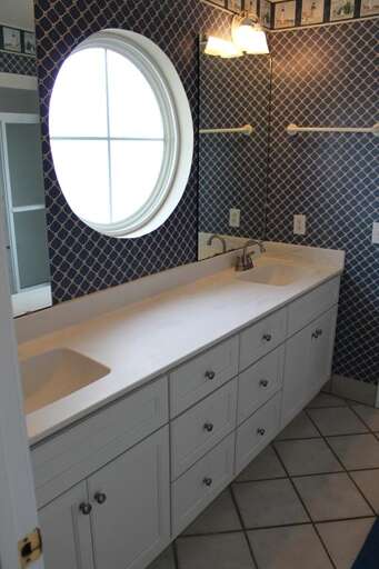Bathroom 4 Jack n Jill Shared Bedrooms 4 & 5 Bathroom 4 Jack n Jill Shared Bedrooms 4 & 5