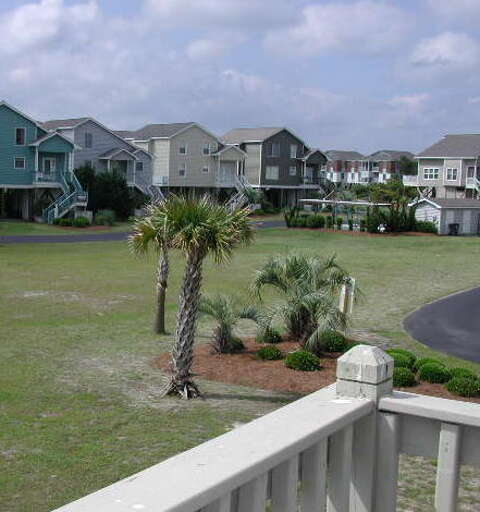 Walking Distance to Pool Walking Distance to Pool