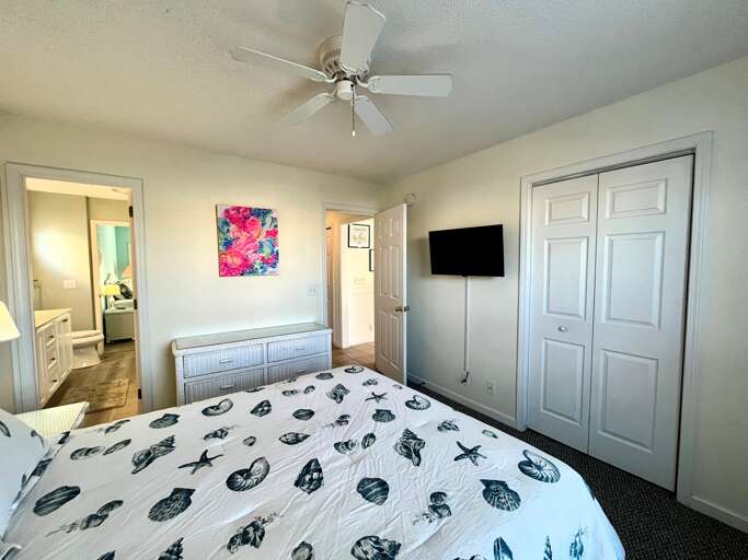 12 - bedroom first level