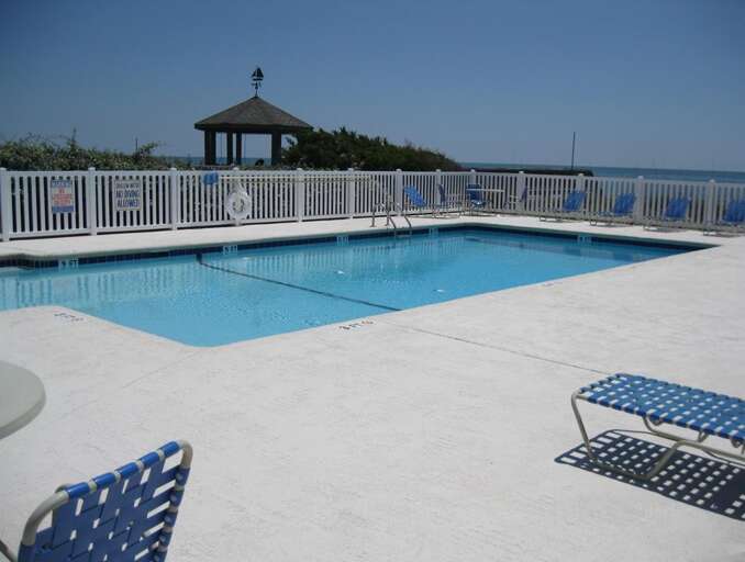 Starboard by the Sea oceanfront pool