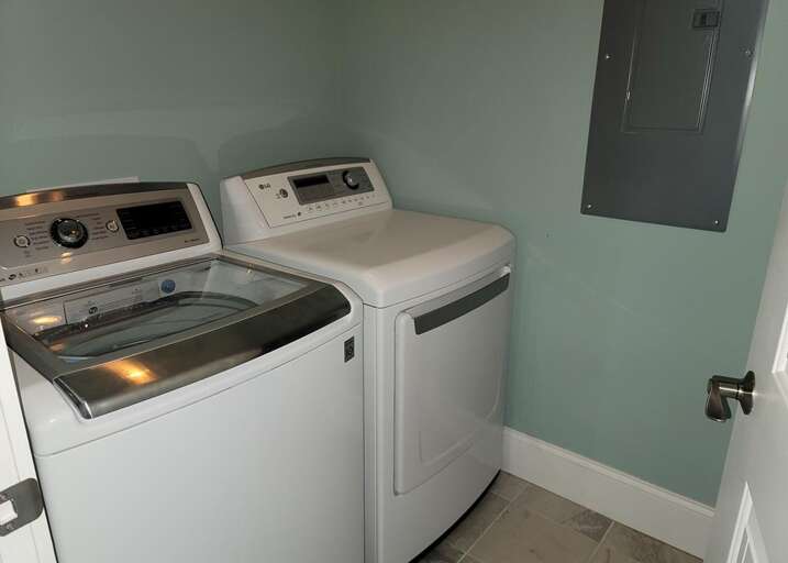 Laundry Room - Second Floor