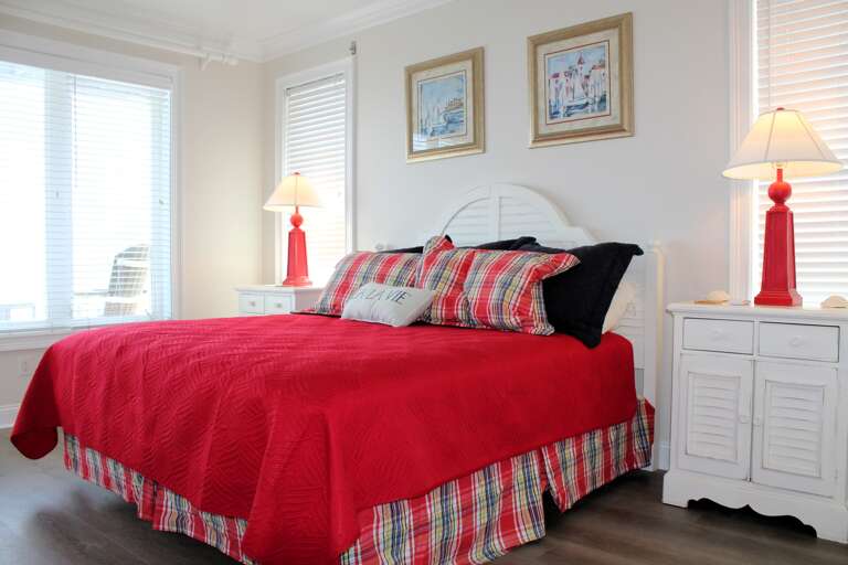 Bedroom 1 - First Floor - Oceanside