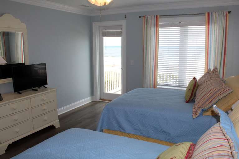 Bedroom 5 - Upstairs - Oceanfront