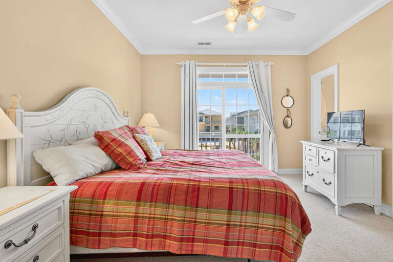 Bedroom 4-2