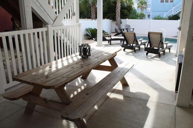 Picnic Area by the Pool 