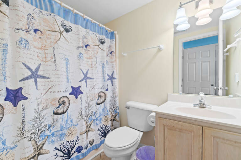 Bathroom 1-1 Bathroom 1-1