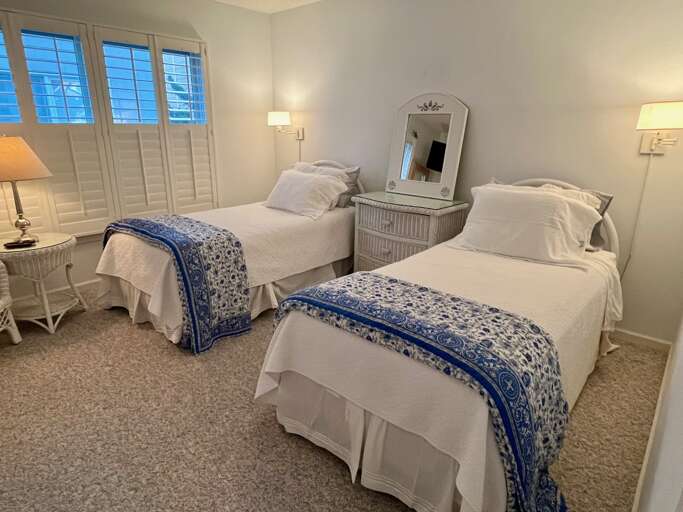 bedroom 1 first level two twin beds bedroom 1 first level two twin beds