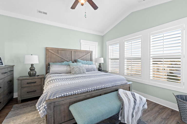 bedroom 4-1 upstairs - king
