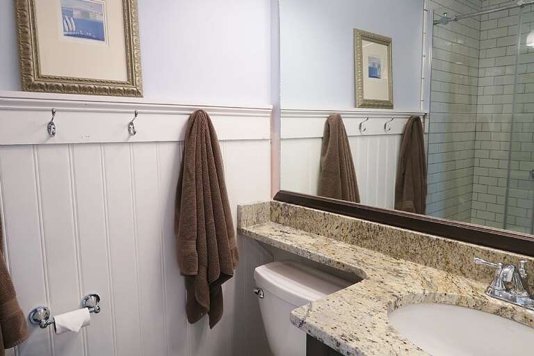 26 - bathroom upstairs Jack N Jill BR 3 and 4