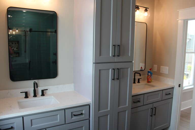 Bathroom 3-3