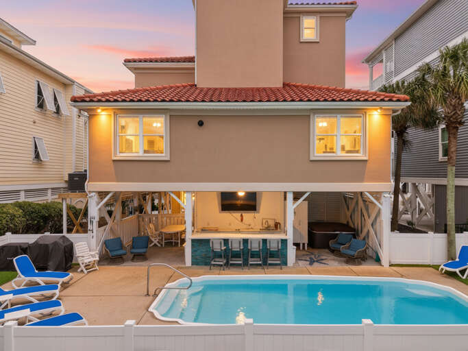 282 West First Street 3