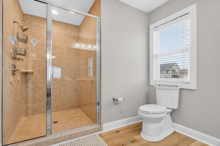 Private Bath Bedroom 6-2