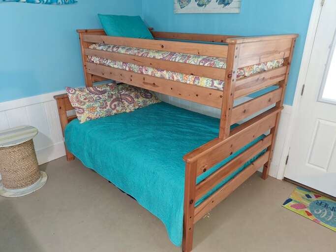 28 - Ground level Pyramid bunk