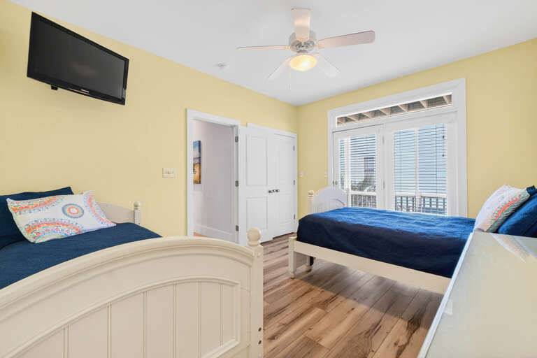 Level 1 Bedroom 4-2