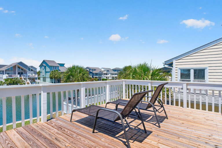 canal side deck