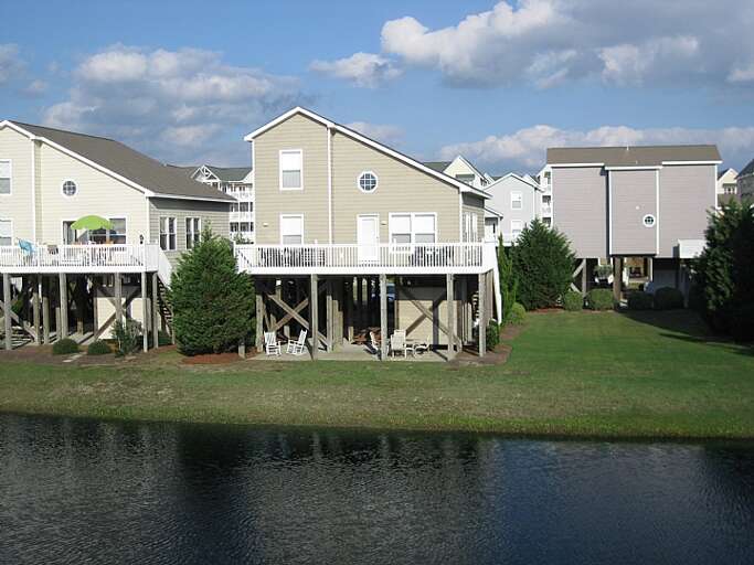 11 Atlantic Lagoon side