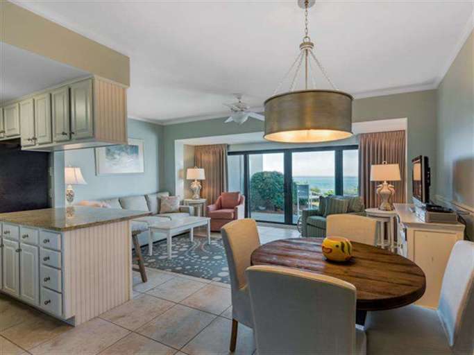 Emerald Hill 5 Stunning Condo in Seagrove Beach, FL for 4 Guests