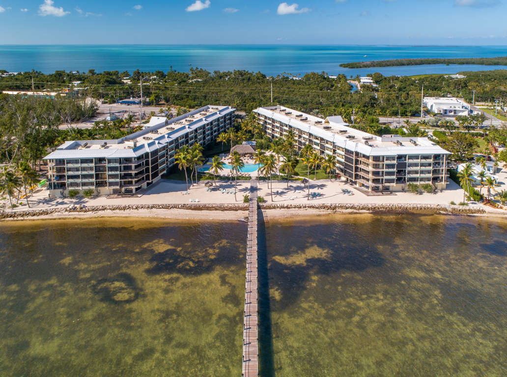 BEACON REEF 522 2 Bedroom Vacation in Islamorada FL