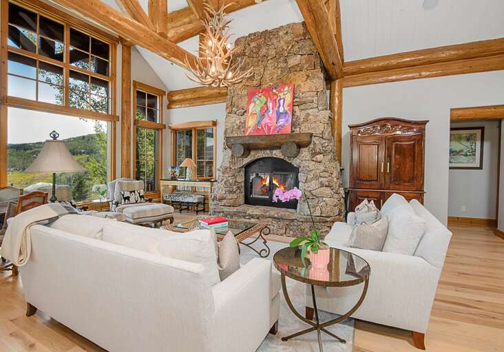 Living Room Main Level