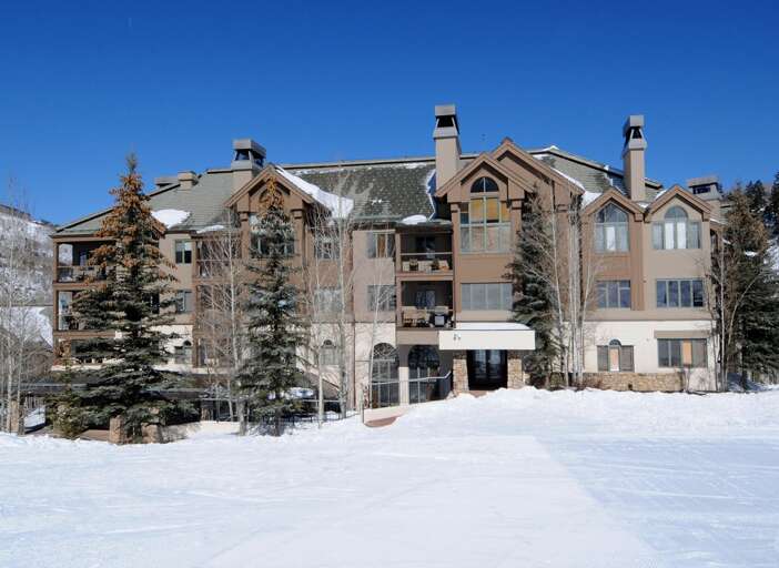 Building's Winter View