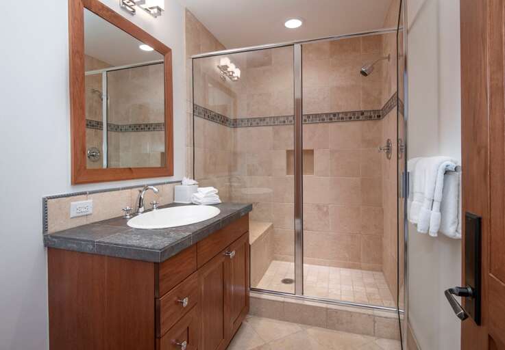 In the Queen's Bedroom Bathroom