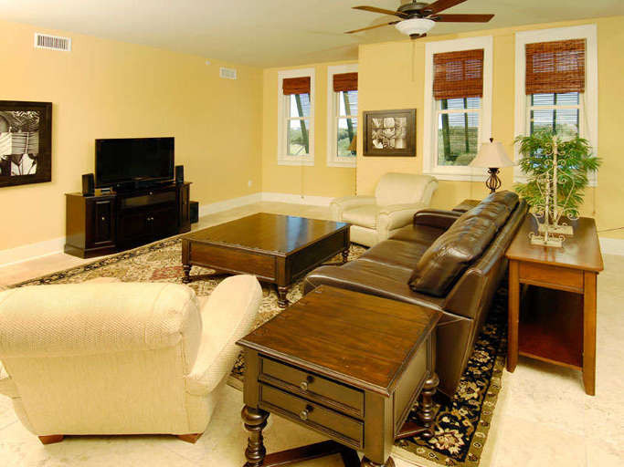 Kiva Village B 301