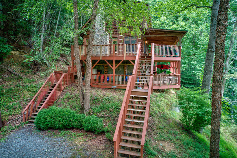 Great multi deck access from the driveway