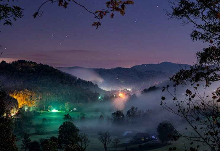 Views over valley at St Johns Ridge Views over valley at St Johns Ridge