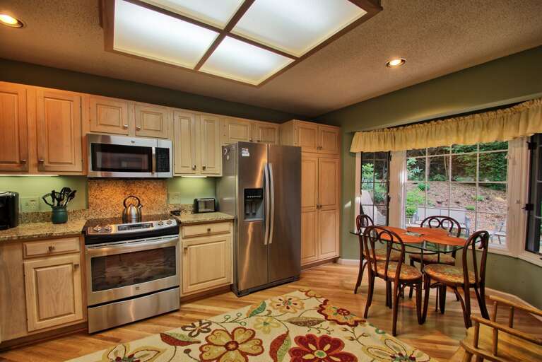 Let the family chef whip up a delicious dinner in the gourmet kitchen