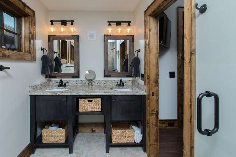 Master Shower, Double Vanities, Upper Level Master Shower, Double Vanities, Upper Level