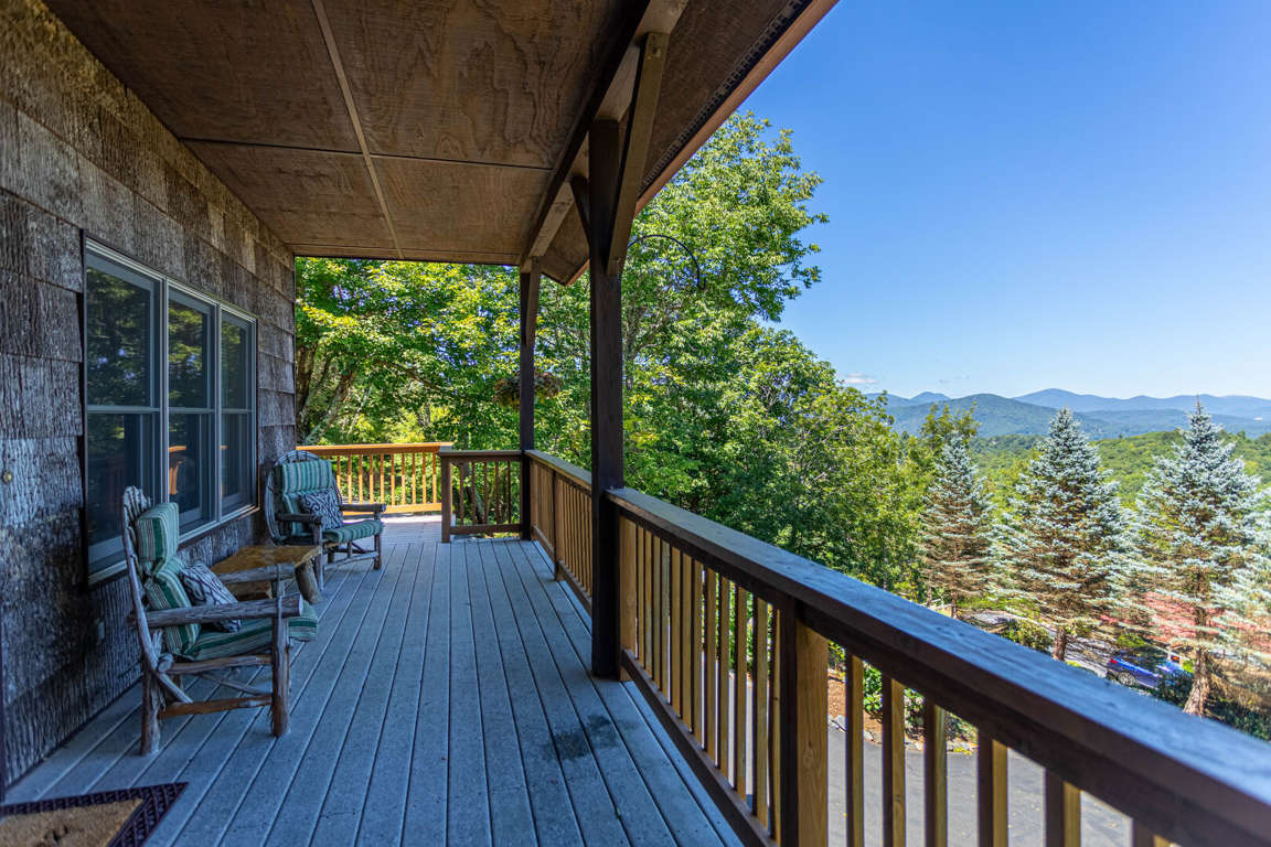 Chipmunk View Lodge Appalachian Ski Mountain NC 4 Bedroom Vacation