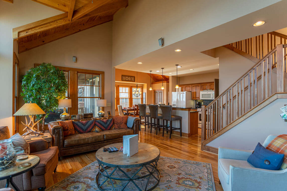 B Rock Ridge at Echota Foscoe NC 4 Bedroom Vacation Townhouse Rental With Resort Amenities