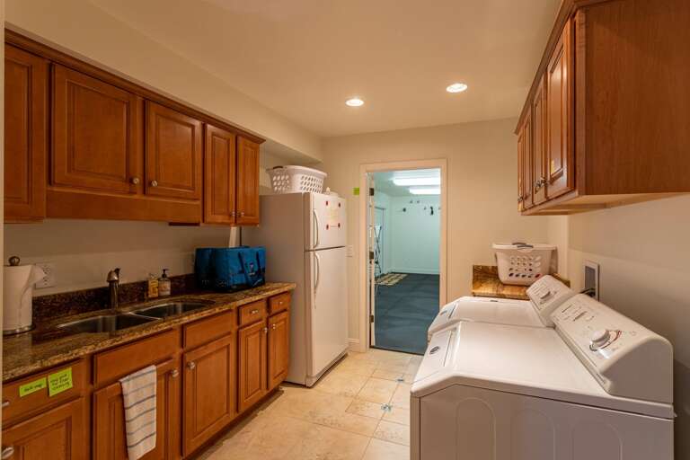 Laundry and second kitchen area Laundry and second kitchen area