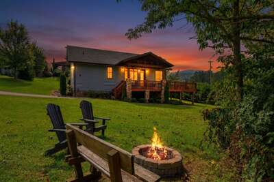 Escape to Banner Sky and come experience the home for it's name sake.