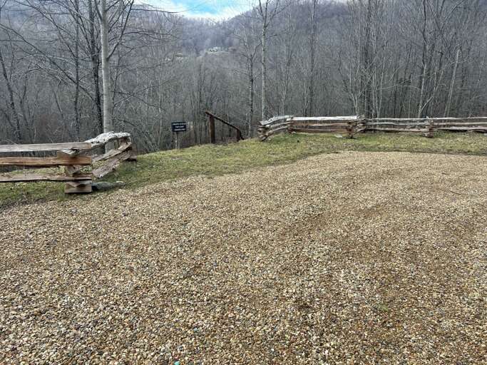 Entrance to fishing/water access