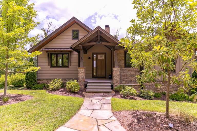 Single-family House With Front Yard And Pathway
