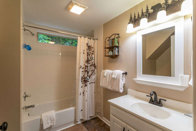 Upstairs shared bathroom